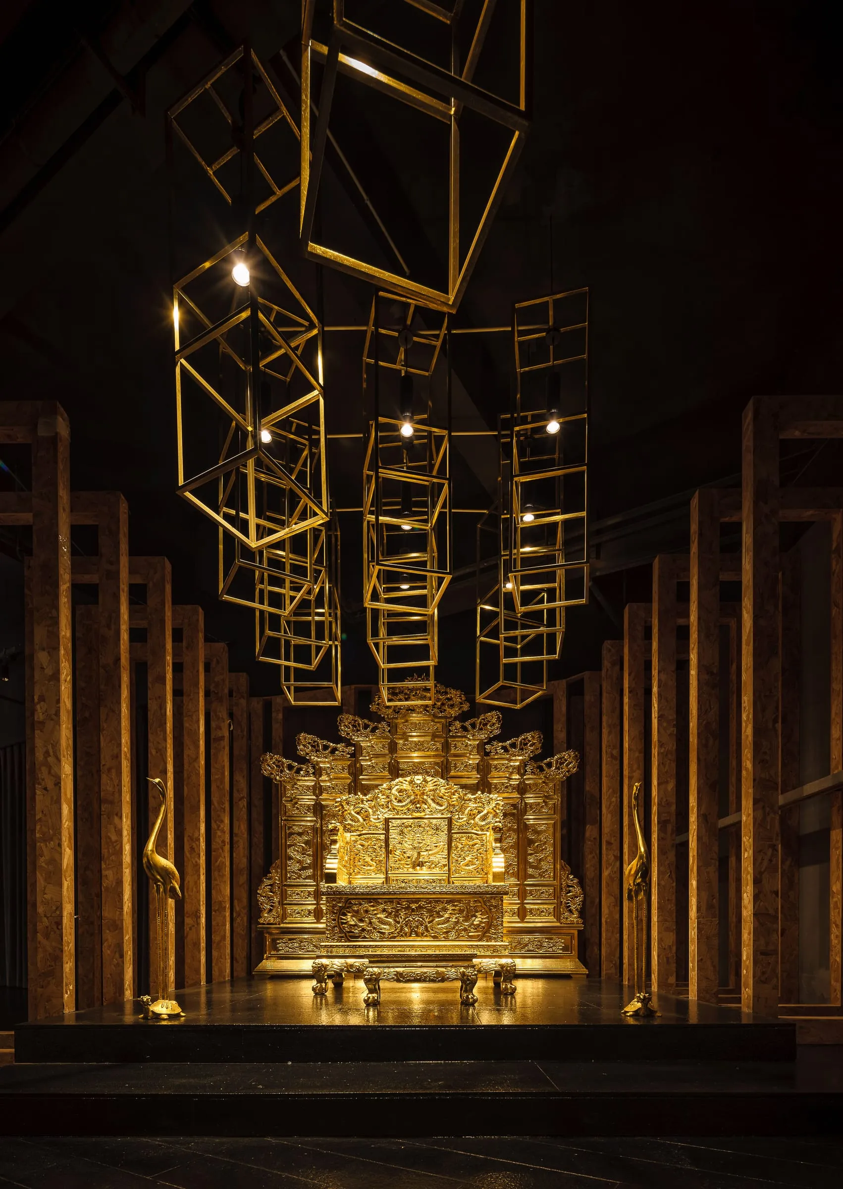 GOLD FOIL ART MUSEUM