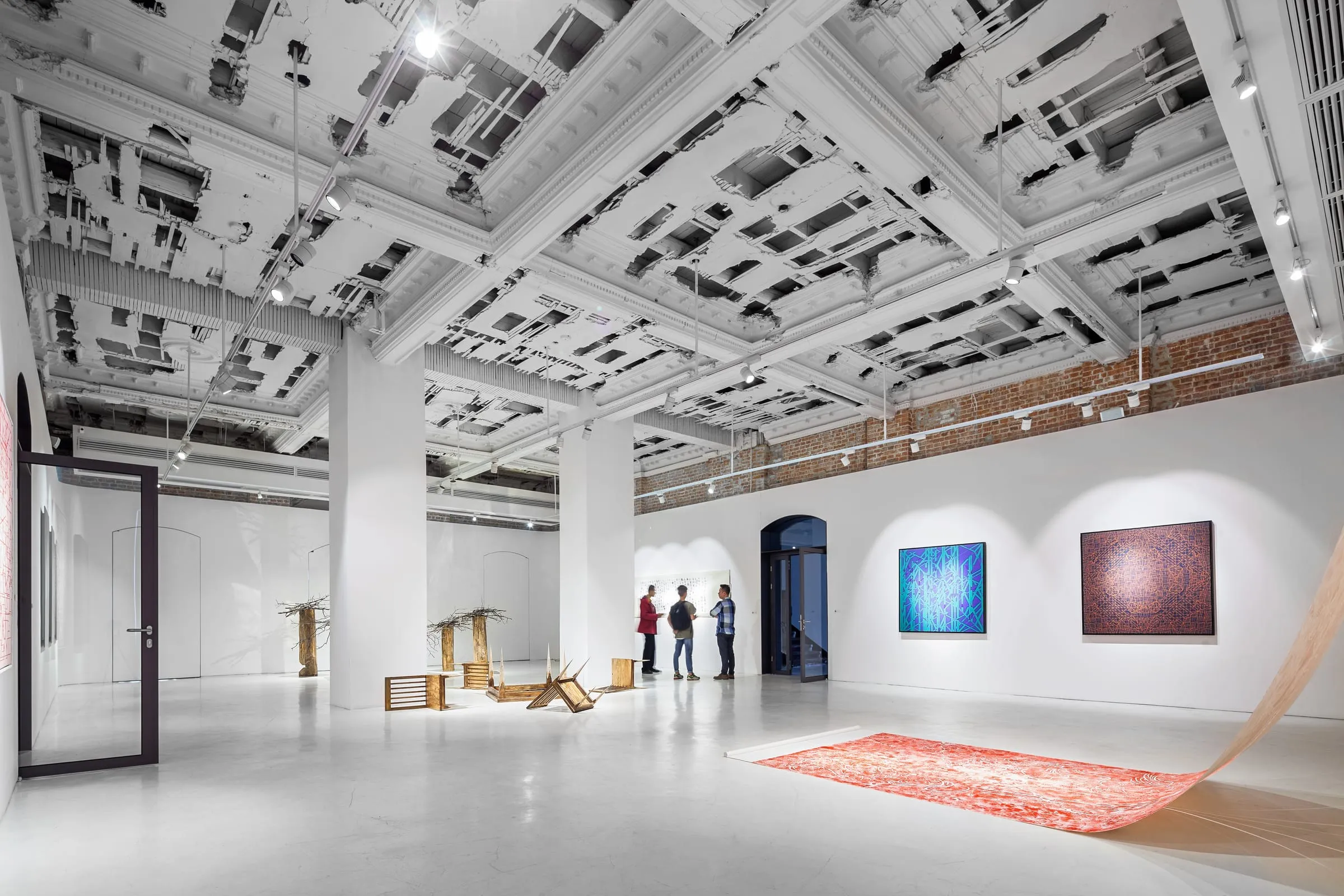 BIG HOUSE CONTEMPORARY ART CENTER